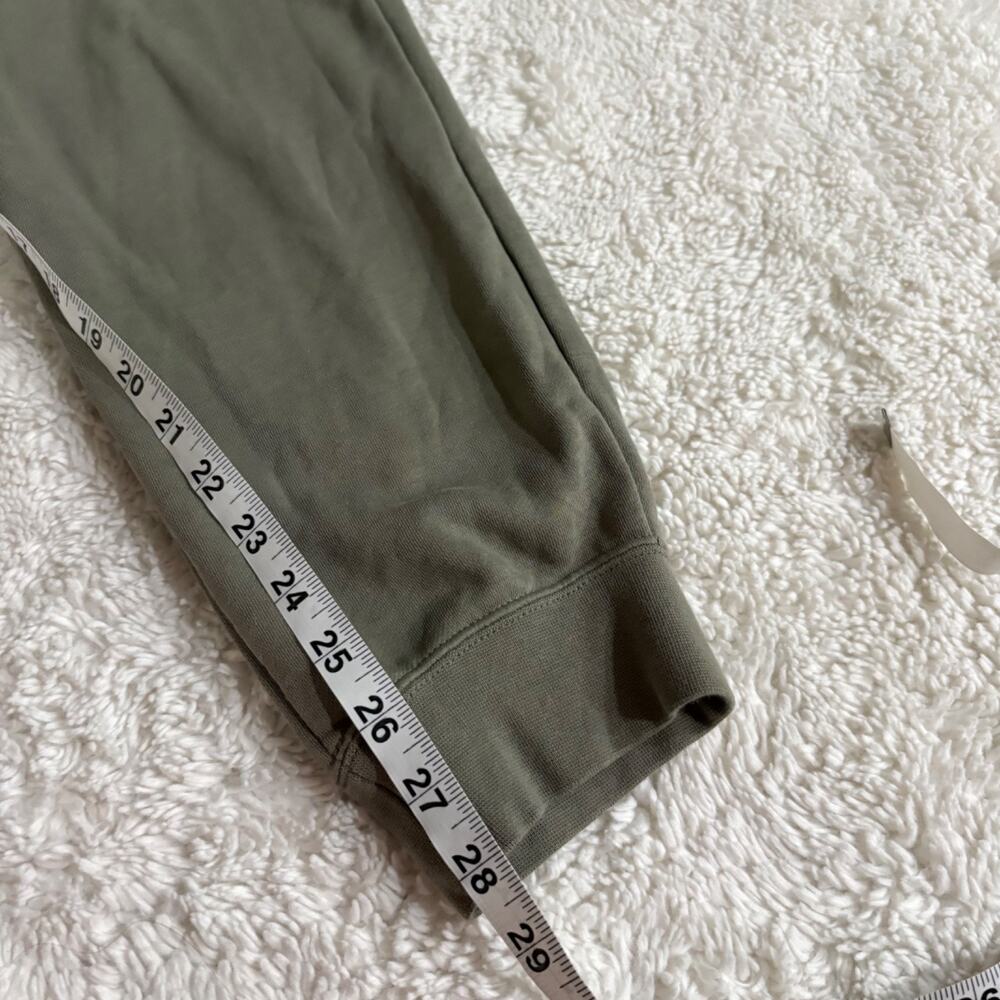 Nike Womens Green Cotton M Preppy Running Athleisure Luxe Sports Loungewear - Picture 5 of 7